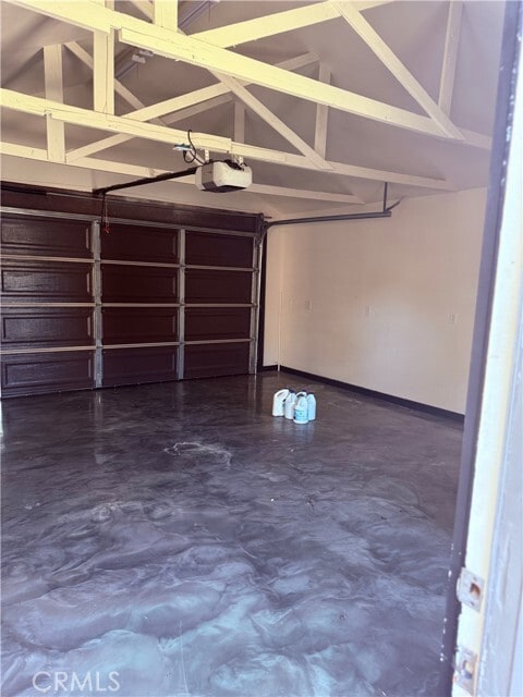 Building Photo - 119 N Cullen Ave