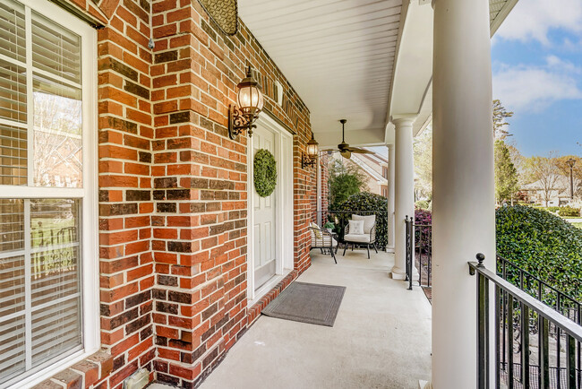 Building Photo - 1024 Patricians Ln
