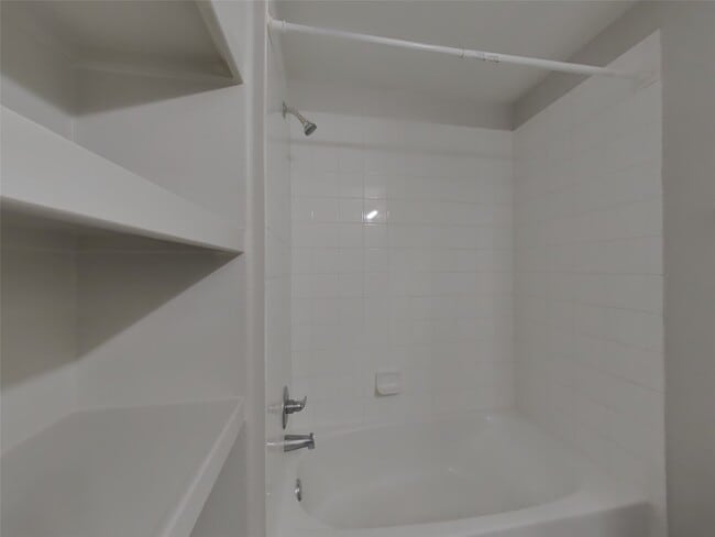 Building Photo - 3503 Creole Bay Ln