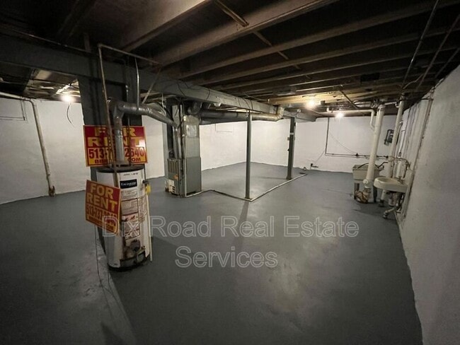 Building Photo - 306 Hudson Ave