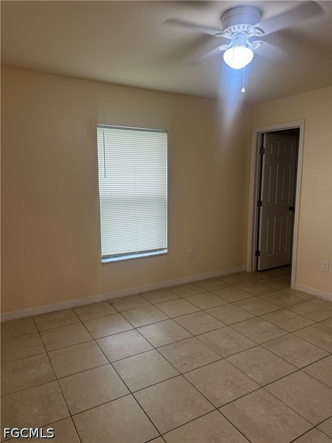 Building Photo - 411 Nicholas Pkwy W