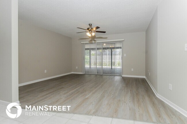 Building Photo - 12303 Yellow Rose Cir