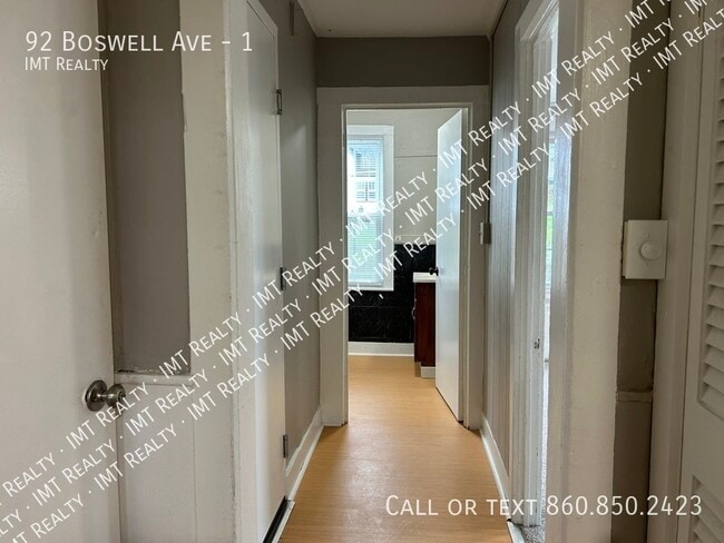 Building Photo - 92 Boswell Ave