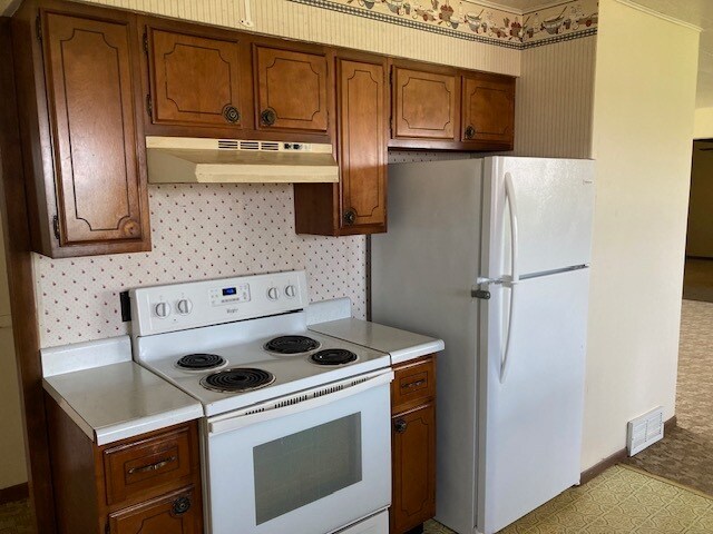 Building Photo - 16600 W Burmood Rd