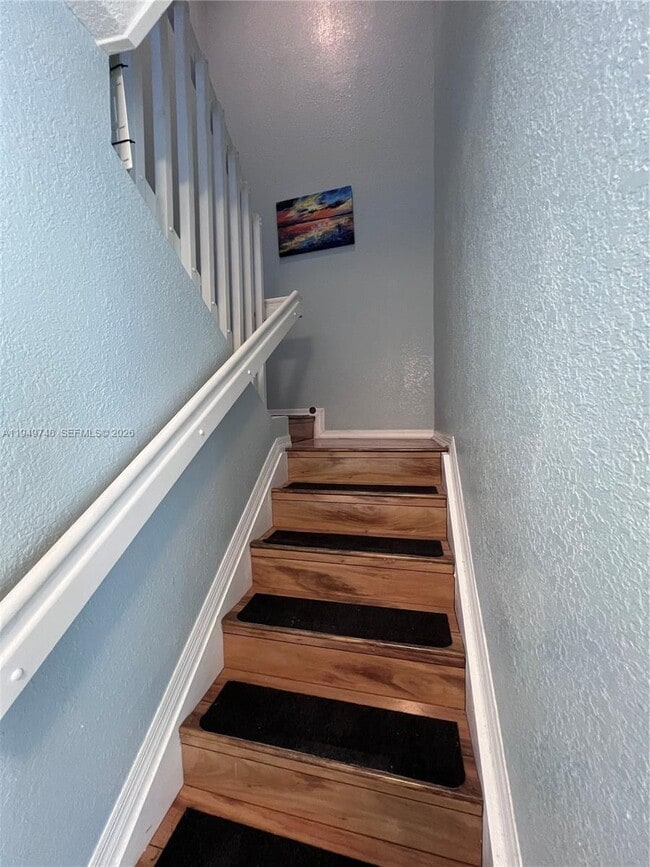 Building Photo - 10885 NW 89th Terrace