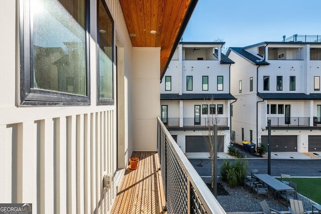 Building Photo - 2347 Hosea L Williams Dr SE