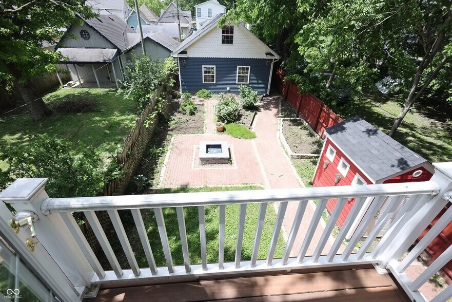 Building Photo - 1156 Spruce St