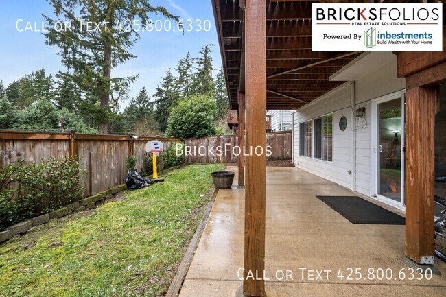 Building Photo - 11435 79th Way NE