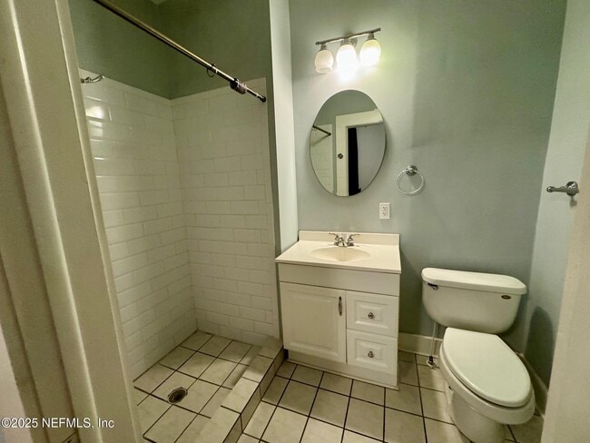 Building Photo - 3649 Walsh St