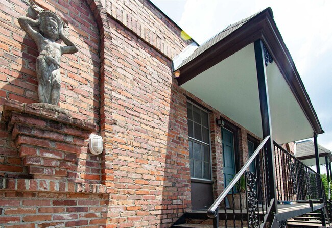 Building Photo - 1801 Georgia Ave