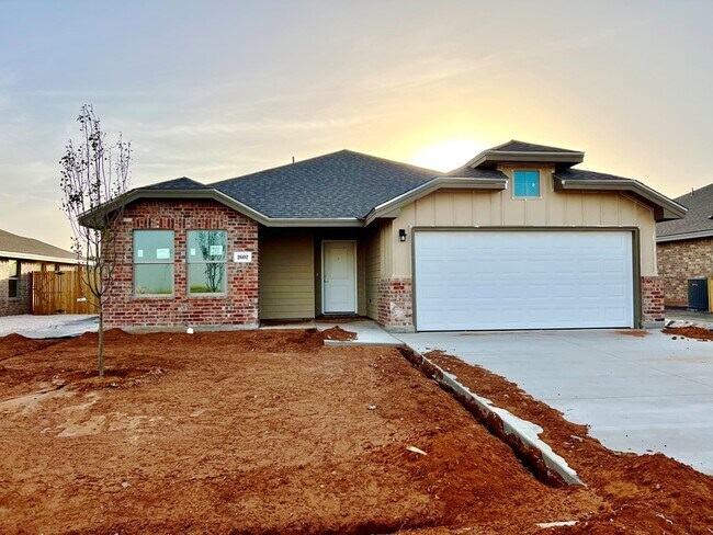 Building Photo - 8418 E County Rd 111