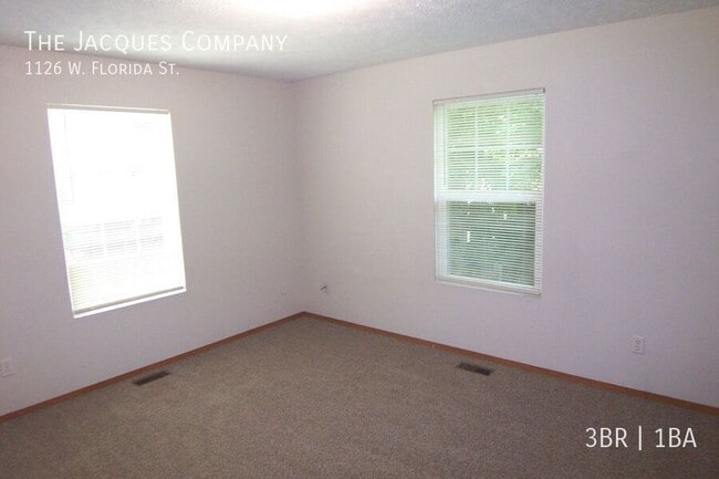 Building Photo - 1126 W Florida St