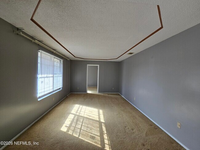 Building Photo - 5639 Sophist Cir N