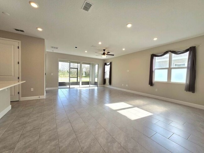 Building Photo - 5431 Arlington River Dr.