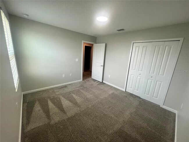 Building Photo - 2926 Black Birch Dr