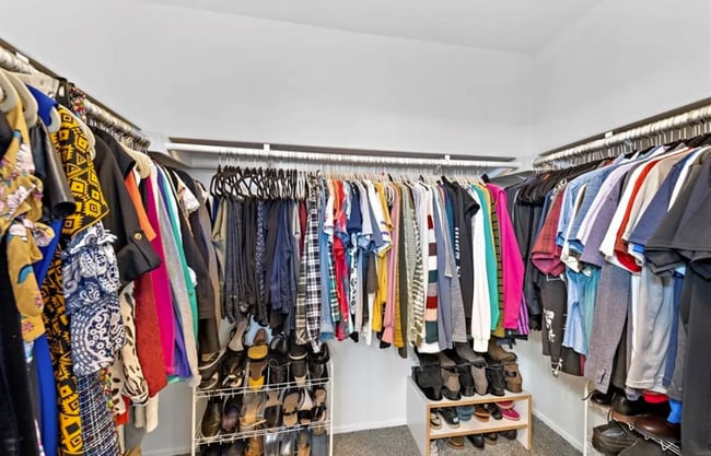 Building Photo - 27 Pso Del Sol