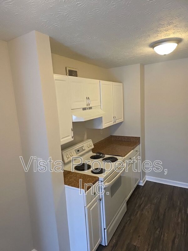 Building Photo - 4816 Andalusia Ln