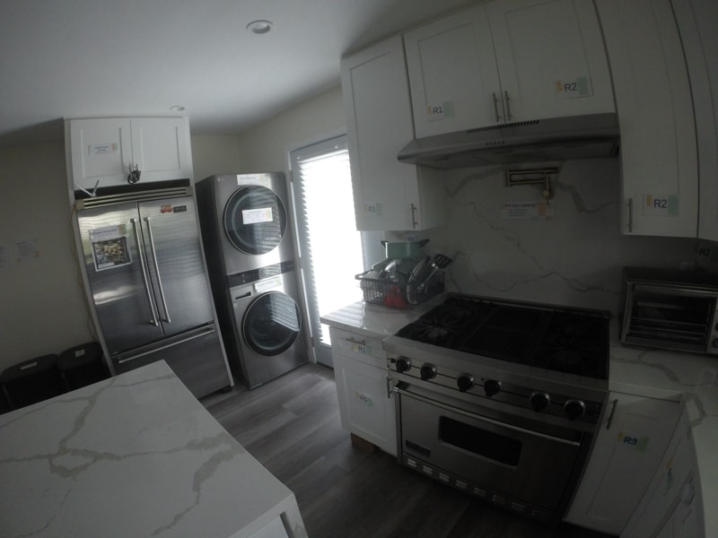 Building Photo - 3720 Elm Ave