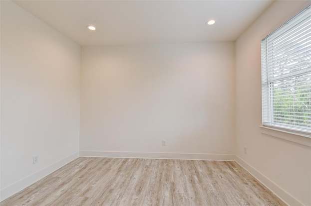 Building Photo - 2527 Judiway St