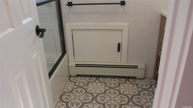 Building Photo - 367 Columbus Pkwy