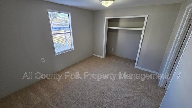 Building Photo - 2735 W 10th St