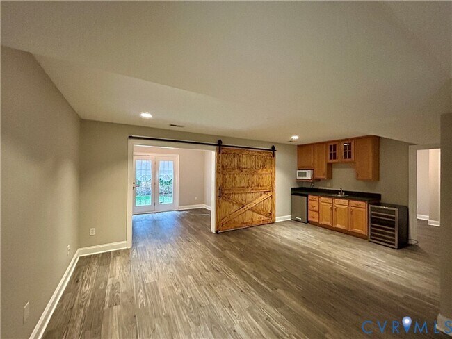 Building Photo - 4700 Jaydee Dr