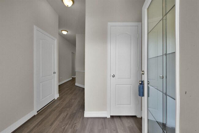 Building Photo - 40510 Berylline Ln.