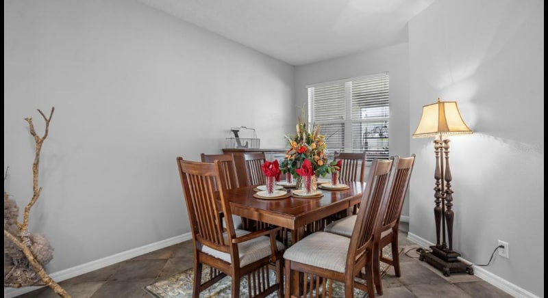 Building Photo - 742 Featherstone Ln