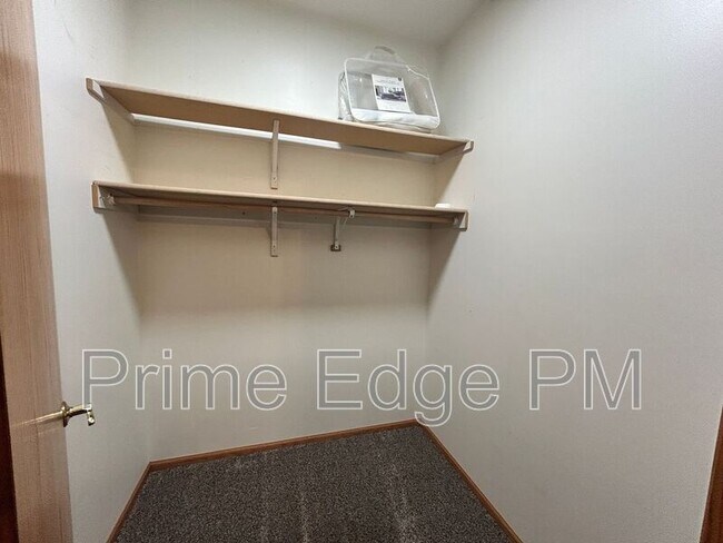 Building Photo - 6241 Holdrege-6