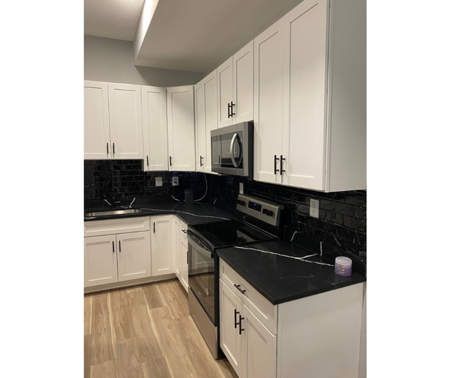 Building Photo - 1233 N Luzerne Ave