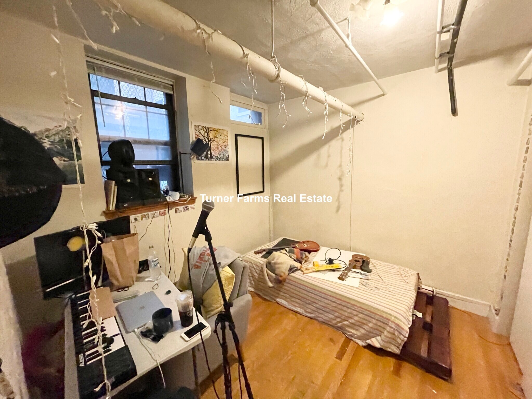 Building Photo - 80 Saint Stephen St