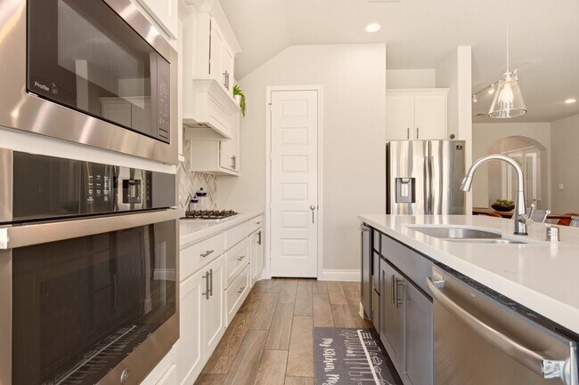 Building Photo - 4359 Croft Creek Dr