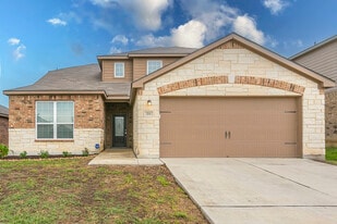 Building Photo - 211 Azalea Way