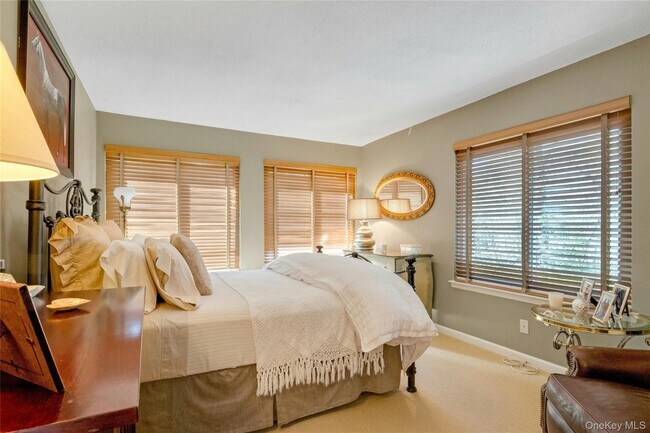 Building Photo - 208 Harris Rd