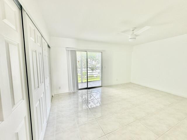 Building Photo - 156 Fanshaw D