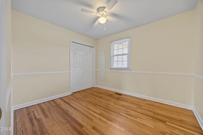 Building Photo - 131 Fairview Village Rd