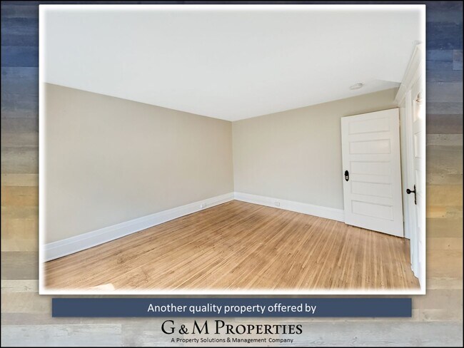 Building Photo - Fantastic 4-Bed / 2-Bath End-Unit Townhous...