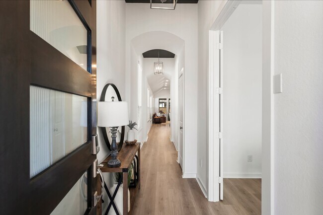 Building Photo - 15823 Bird of Paradise Dr