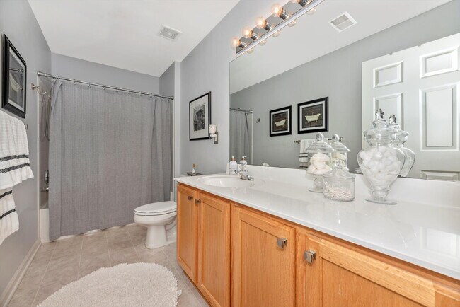 Building Photo - LEASE PENDING! Beautiful 4-Bedroom Colonial in Walkersville