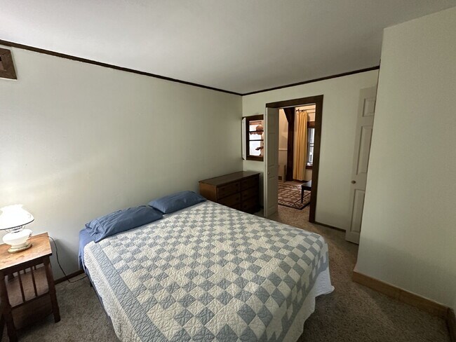 Building Photo - Charming Barrington Cottage Retreat: Fully Equipped 1BR Living with Private Yard Space!