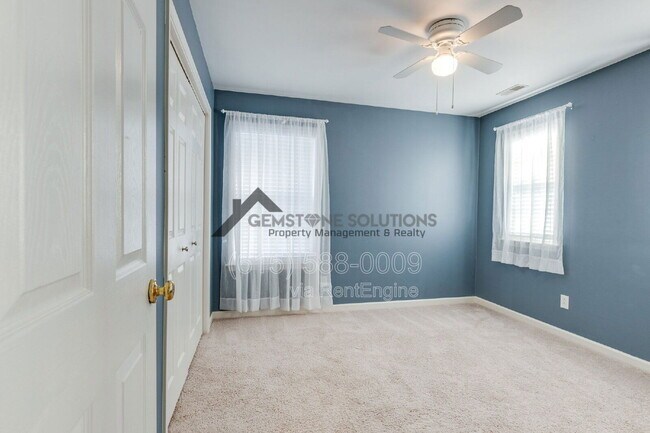 Building Photo - 1035 Watauga Ct