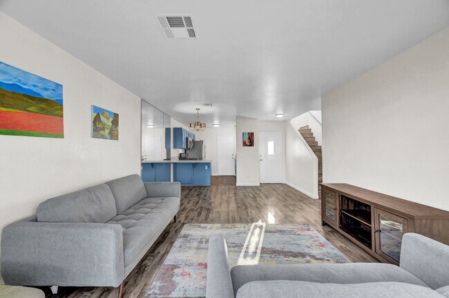 Building Photo - 3538 Casa Real Way