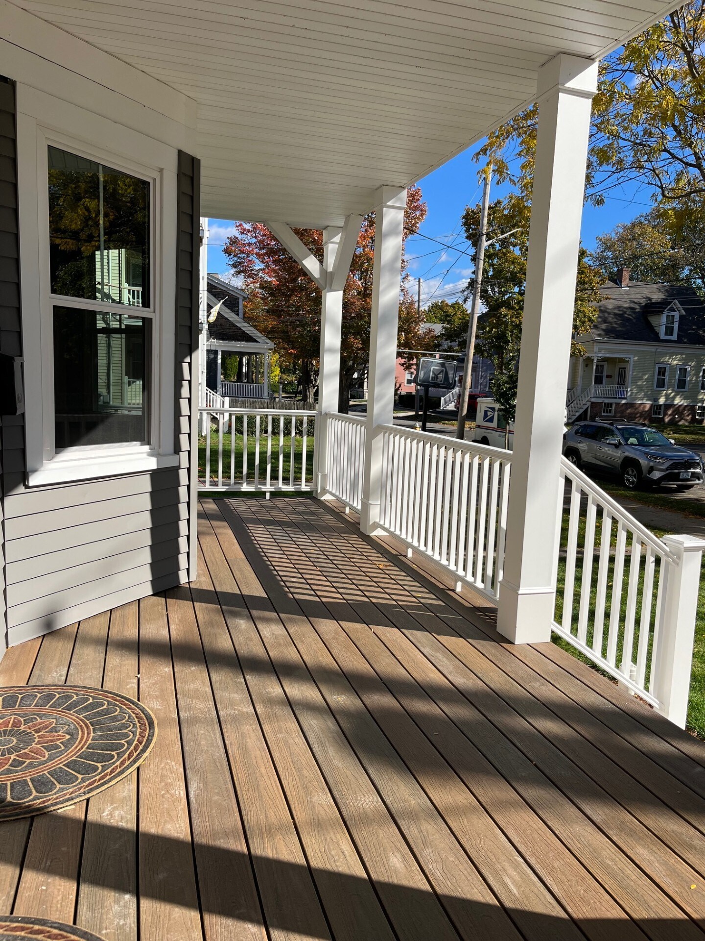 Building Photo - 65 Burton St