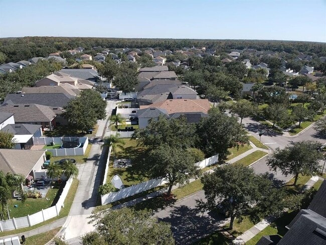 Building Photo - 1930 Torchwood Dr