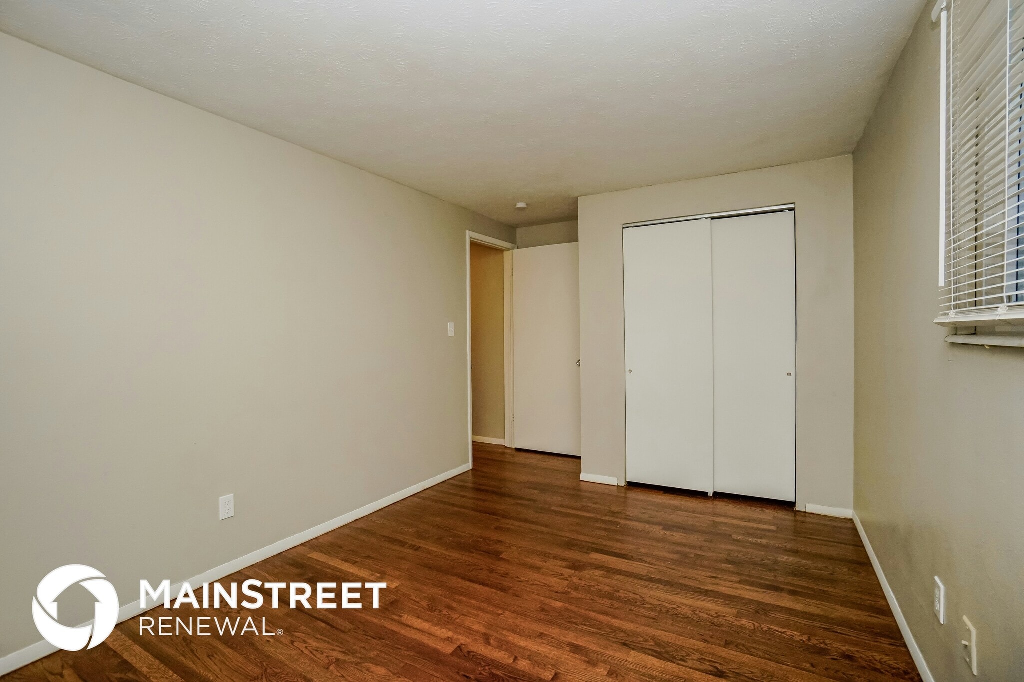 Building Photo - 1428 Burnley Square S