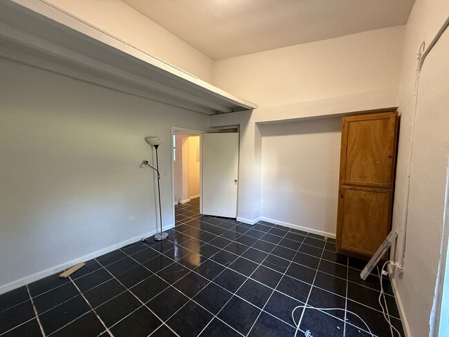 Building Photo - Palm Heights