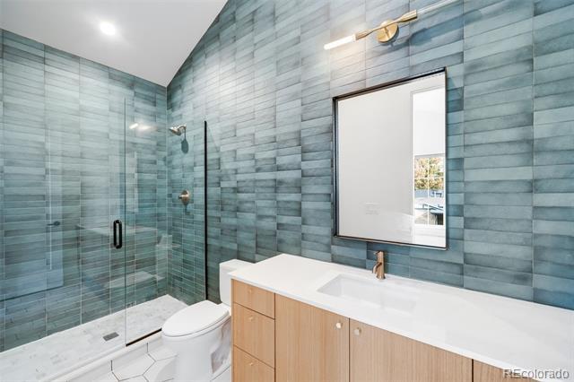 Building Photo - 3239 Robb St