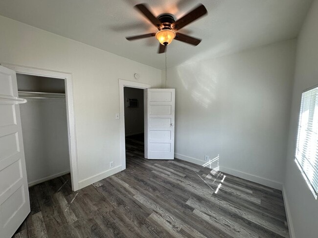 Building Photo - 807 G St