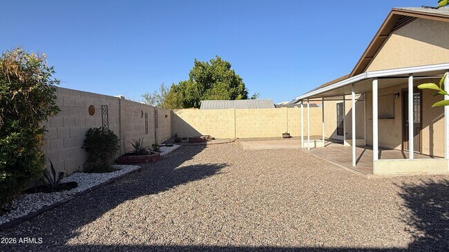 Building Photo - 4148 W Villa Maria Dr