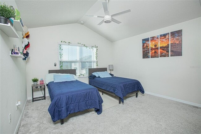 Building Photo - 3851 Plainview Dr